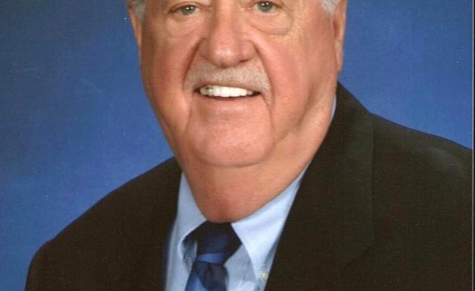 Henslee-Larry-OBIT.jpg