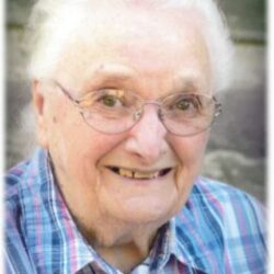 Betty June Hennen, 89
