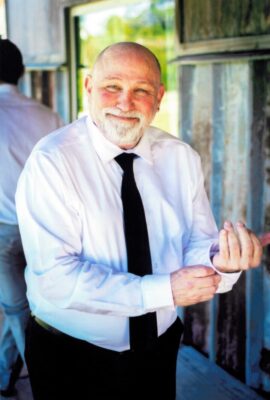 Chris Wayne Bakalekos, 64