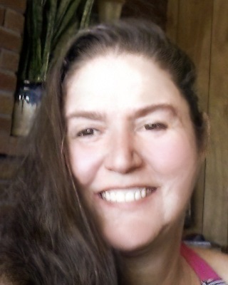 Leslie Erica Howarth, age 60