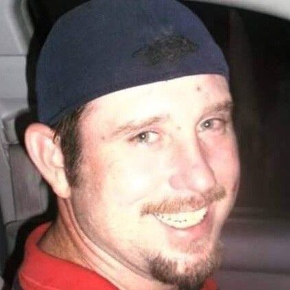 Justin Doyn Davis, age 41