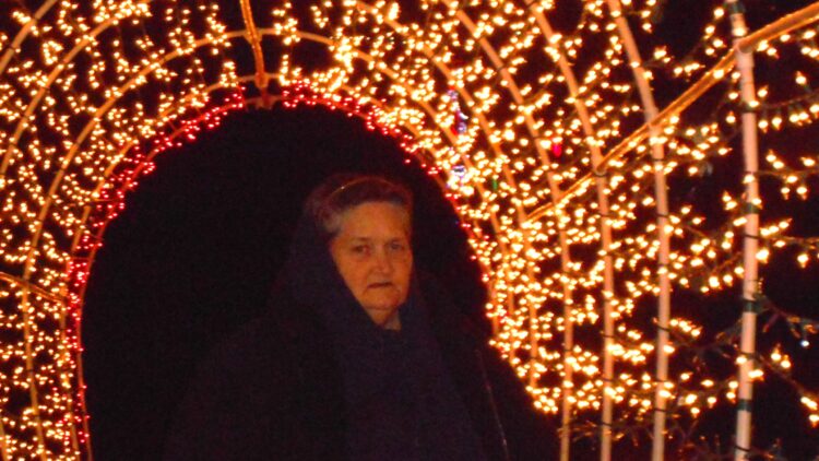 Delores Evelyn Miller, age 72