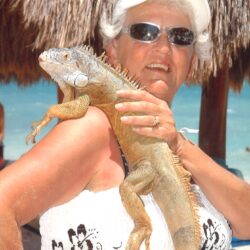 Carolyn Sue Hackathorn, age 80