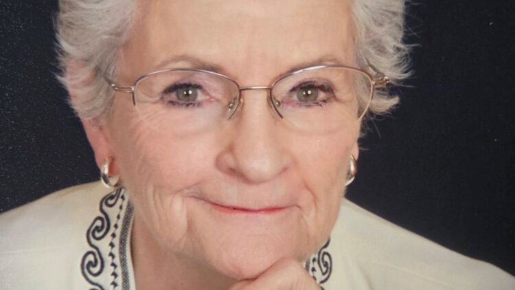 Vela Elizabeth Hunt Hodkin, age 88