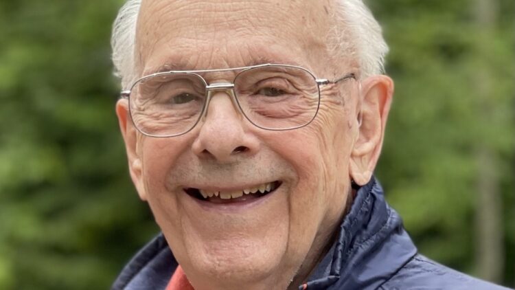 Wallace Arnold Gieringer, Sr., age 97