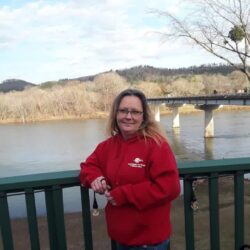 Melissa Reynolds Campbell, age 45