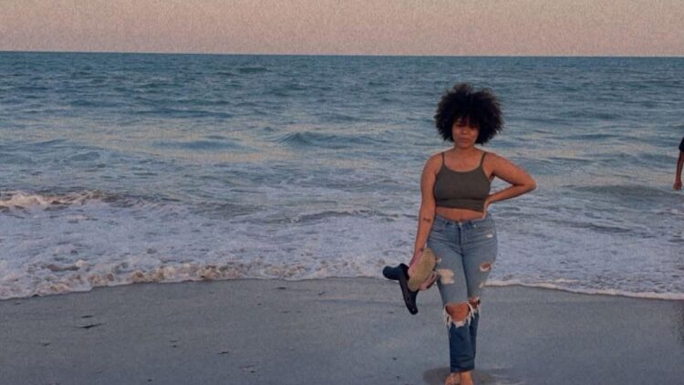 Raven Blakley (Floyd), 36